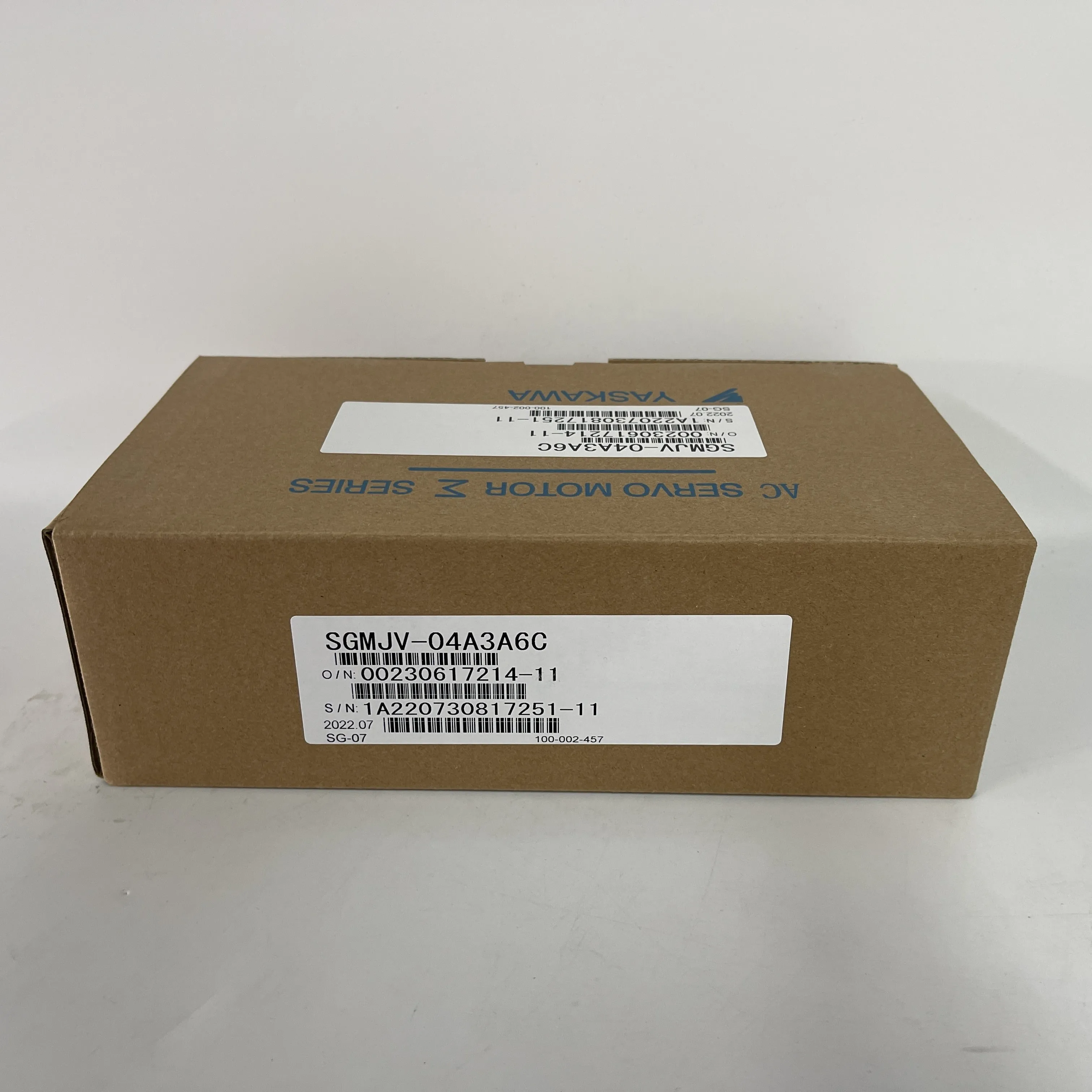 Yaskawa AC Servo Motor SGMJV-04A3A6C Yaskawa AC Servo Motor SGMJV-04A3A6C