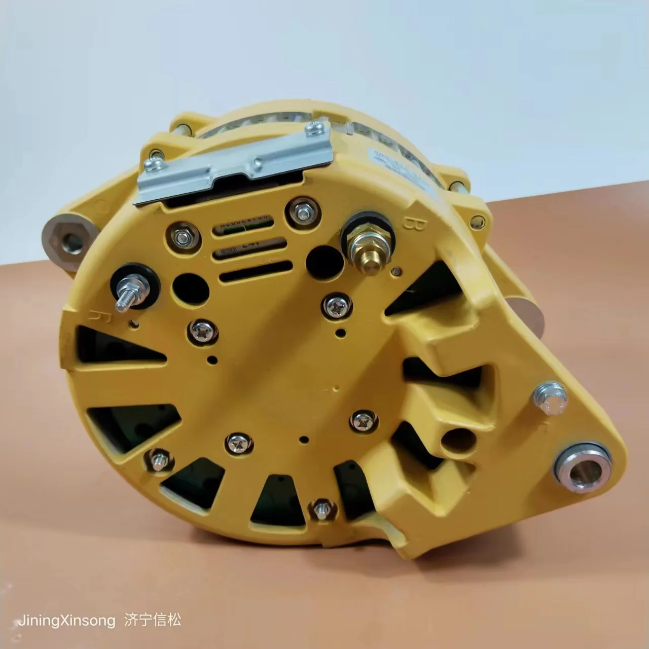 レア電気式NEW 90 AMP交流発電機コマツ対応600-825-9331 6008259230 6008219220 6008259130 KOMTASU铁交流发电机挖掘机PC600-7 90A用于小松交流发电机600-825-9331 600-825-9130 600-825-9430