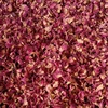 piccoli petali di rosa