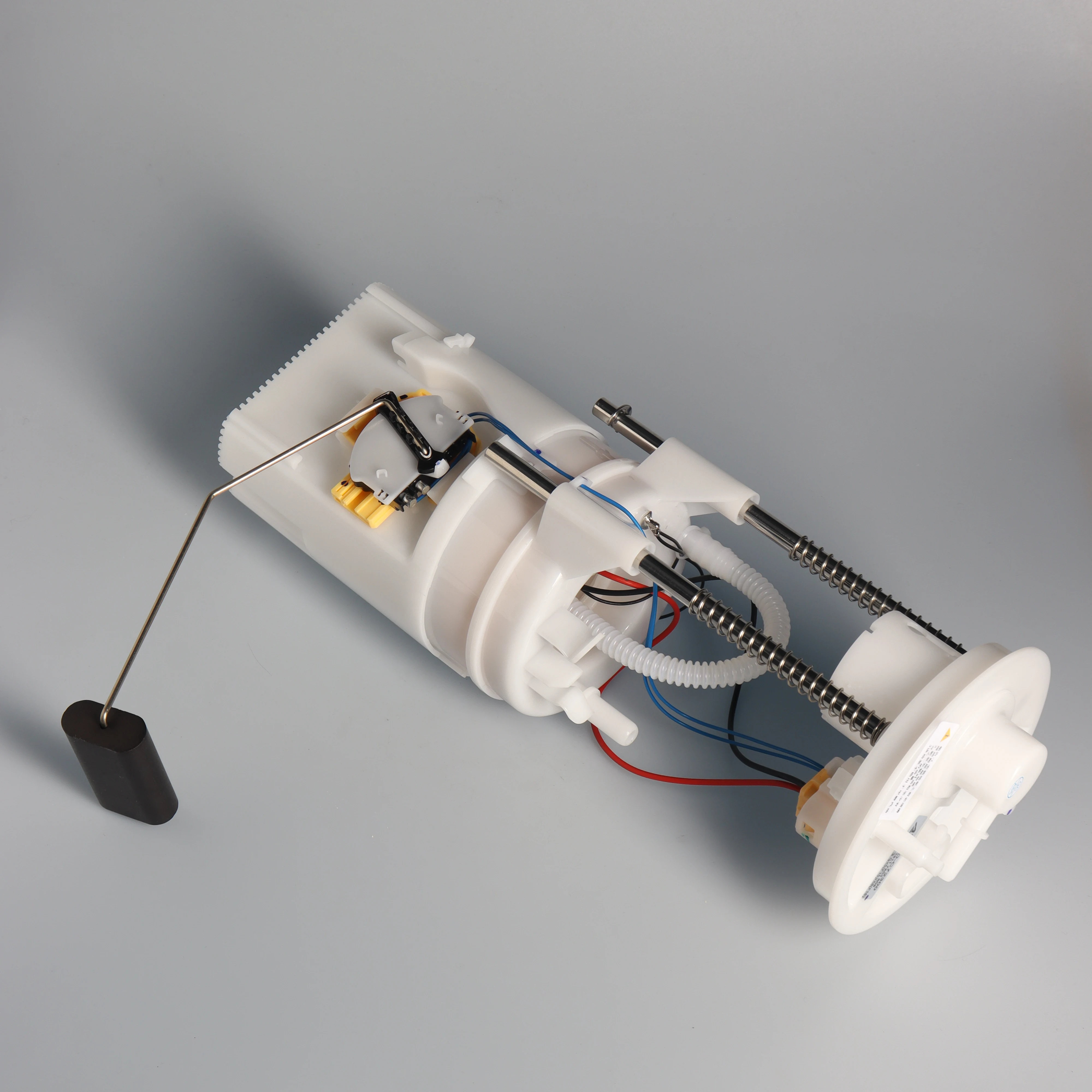 16117403906自動車部品電動燃料ポンプBMW X5(F15) / X6 (F16) に適合