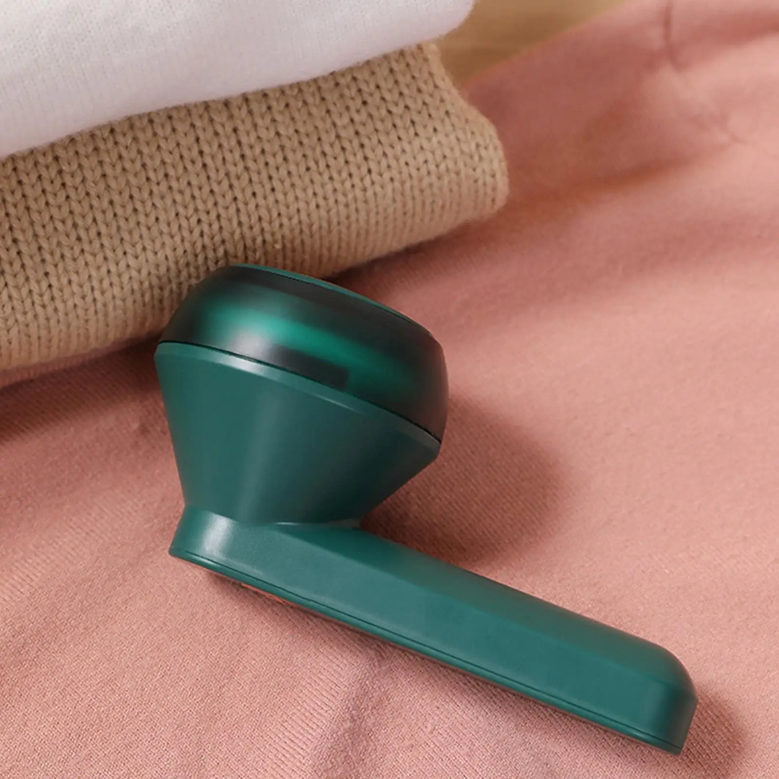 Cordless Clothes Defuzzer Rechargeable Lint Remover Electric Lint Remover Fabric Shaver Portable Fabric Fluff Shaver for Clothes