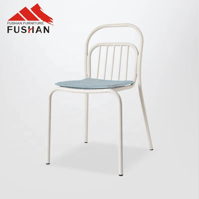 2025 Hot Selling Outdoor Restaurant Chairs Stackable Dining Chairs Metal Frame