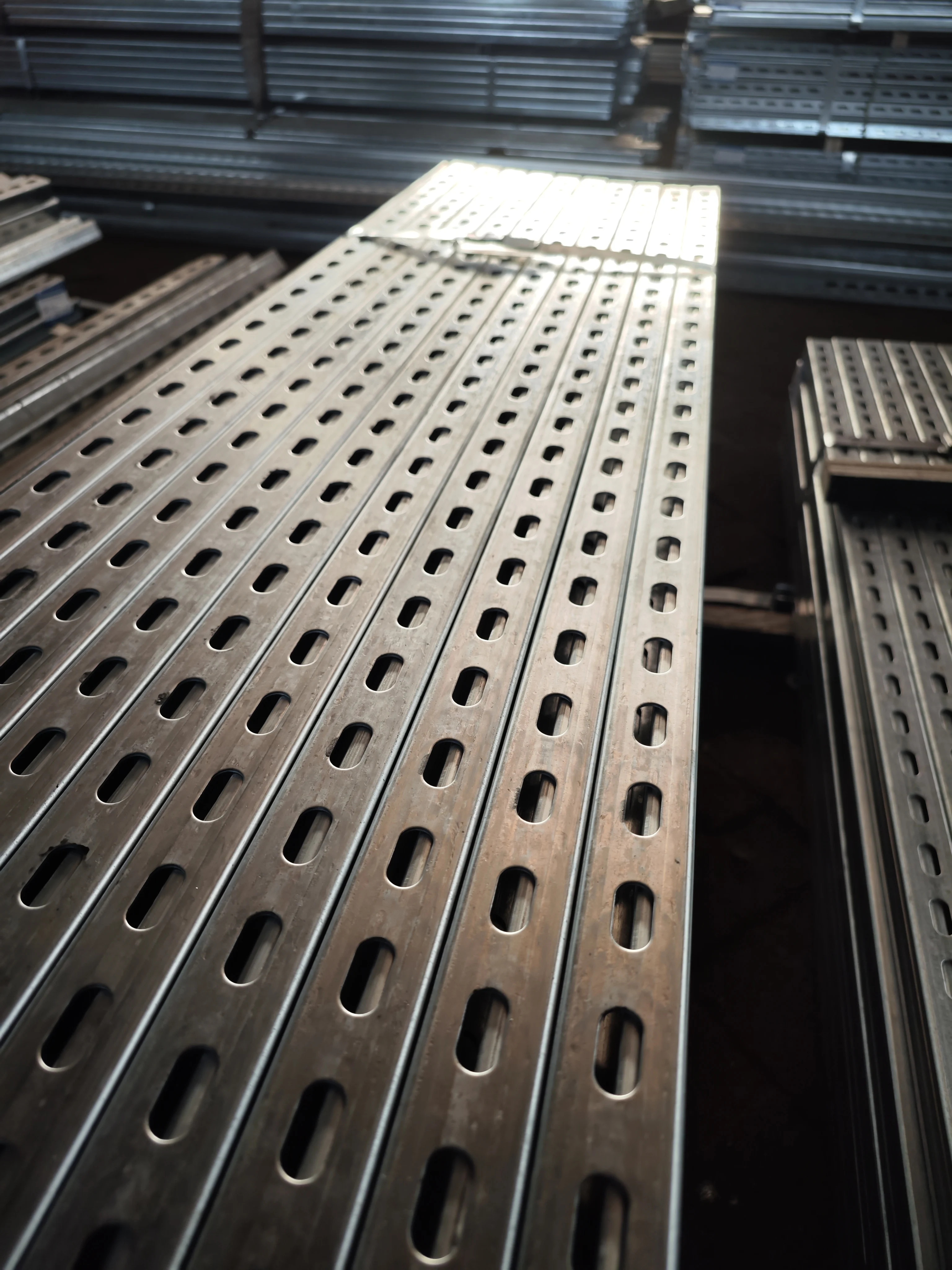 Galvanized Slotted Strut Channel Good Quality Unistrut Solar Mounting Bracket