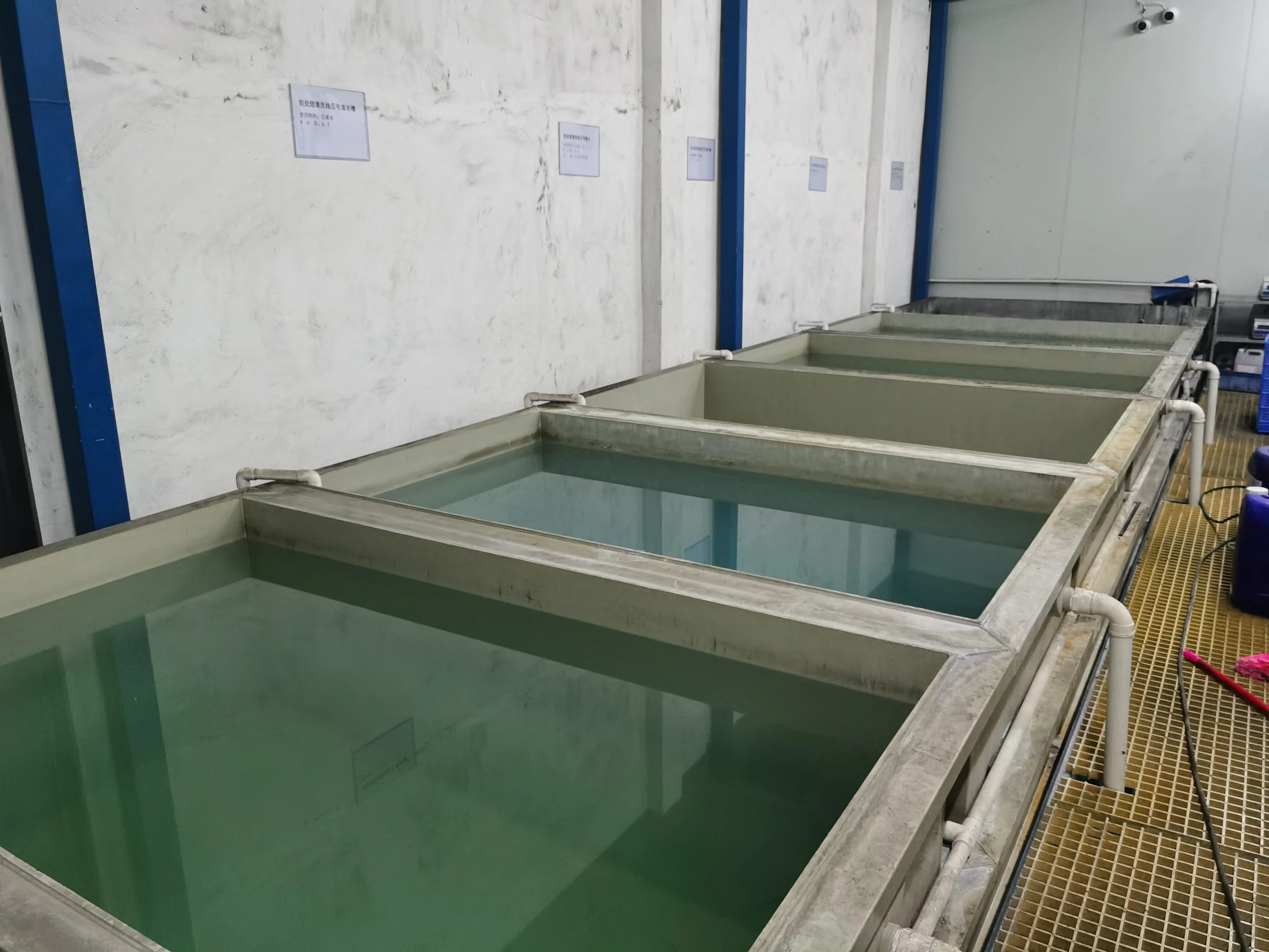 Custom Server Chassis Shell with 0.01-0.05mm Tolerance Precision Sheet Metal Fabrication and CAD Design Support