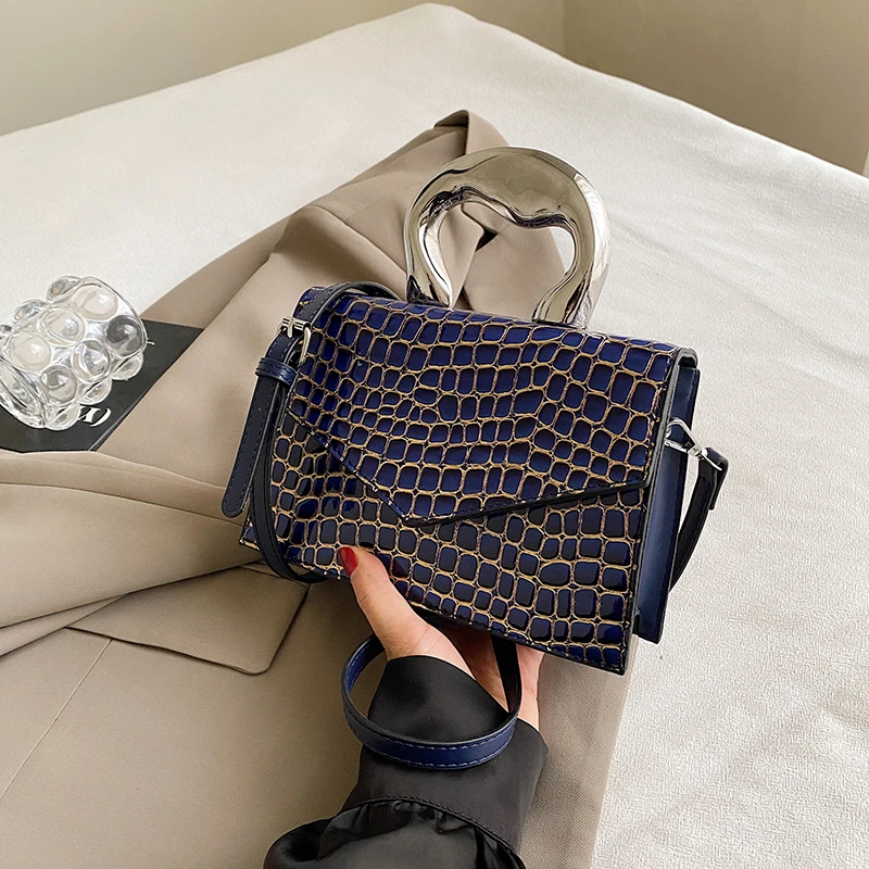 ladies handbag latest handbag trends 2019