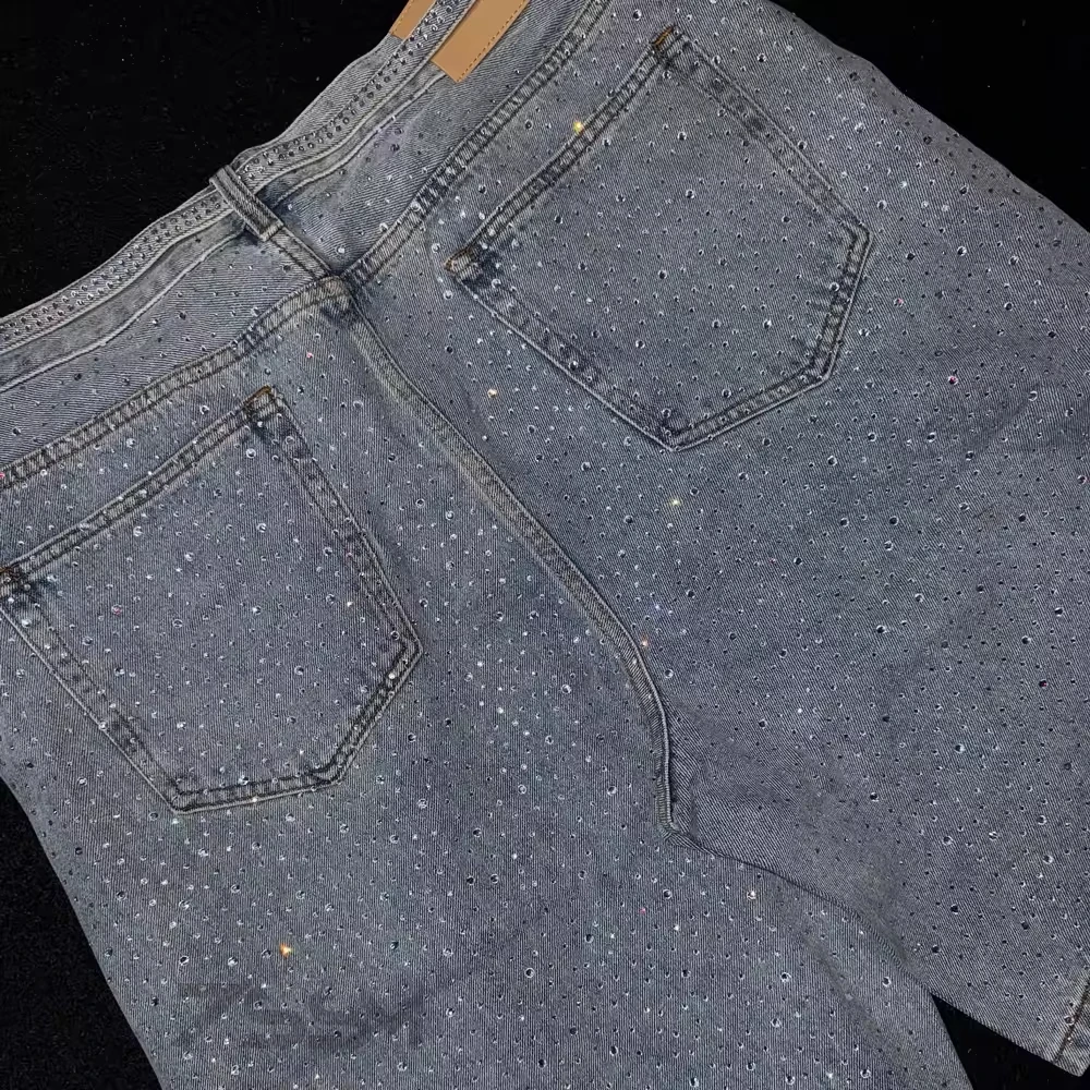 Best-Selling Custom Wholesale Y2K Men's High Baggy Oversized Denim Jorts Shiny Rhinestone Washed Stylish Streetwear Jorts Men gallery 4
