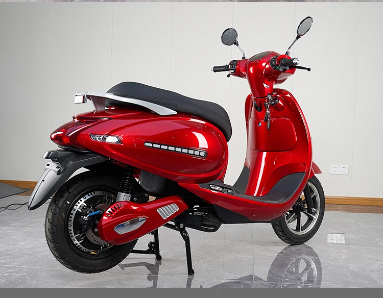 2025 Classic Electric Motorcycle 1100w/1300w 65km/h Speed 70km Range Electric Moped Scooter/electric Motorcycle for Adult
