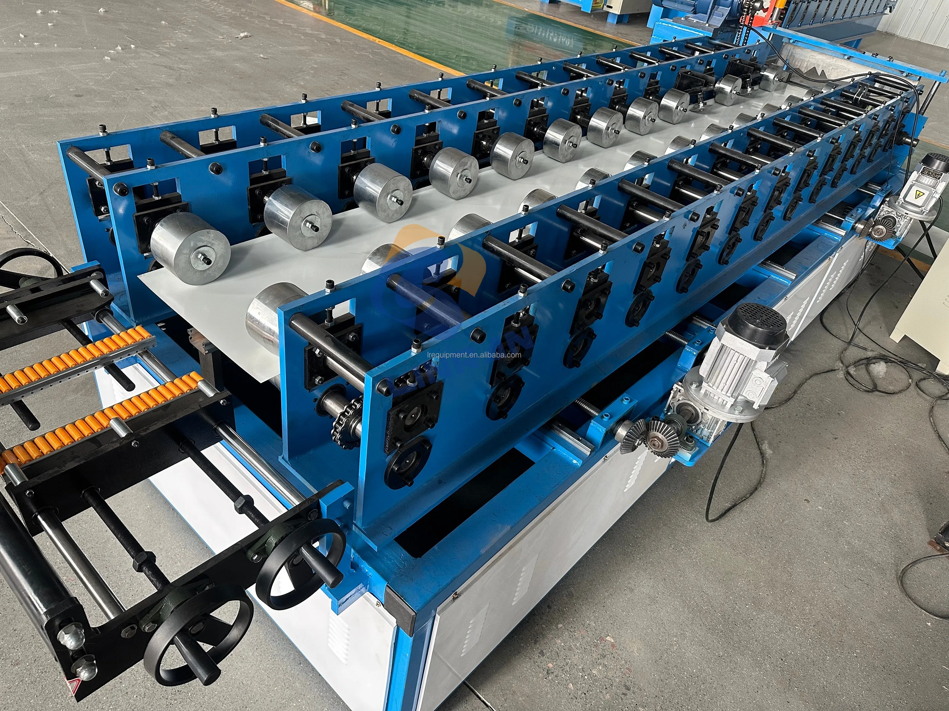 Glazed Steel Roof Profile Roll Forming Machine Straight Tapered ...