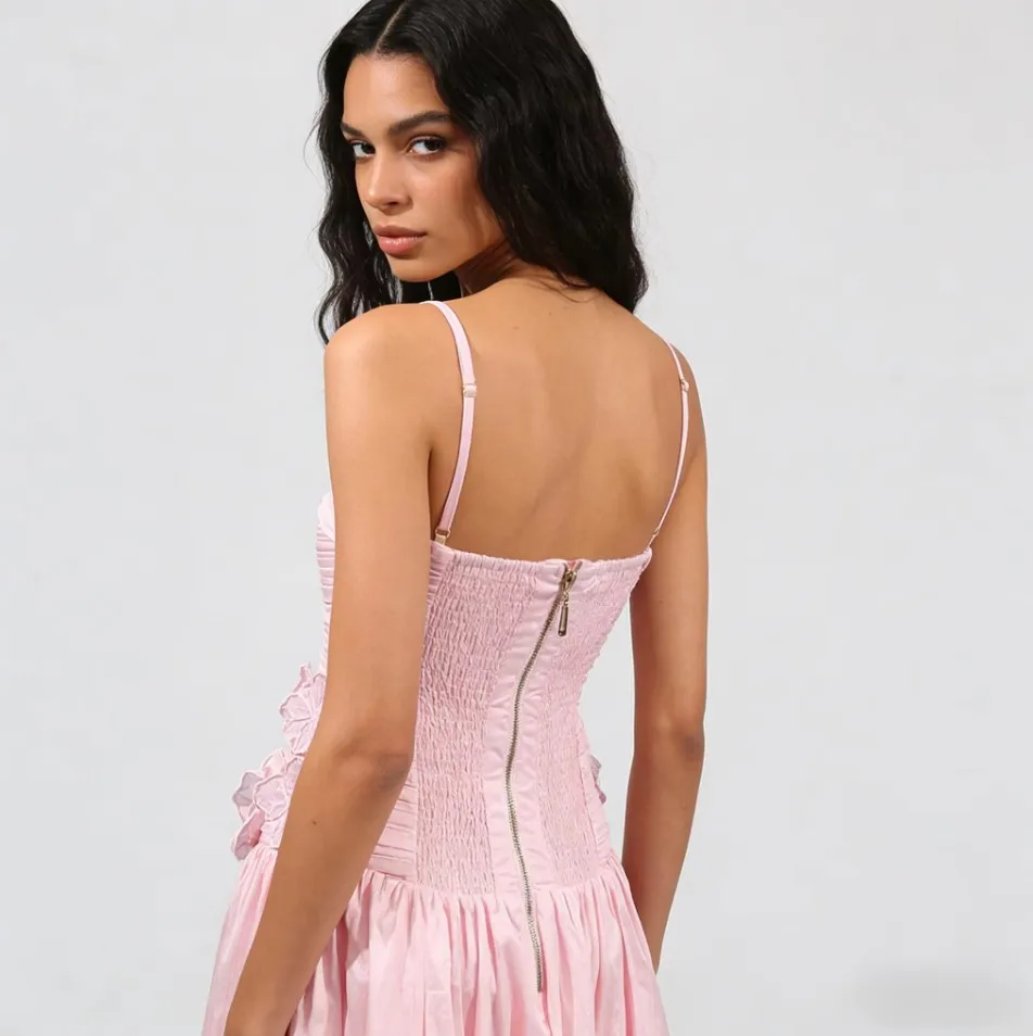 Custom Logo Women'S Official Formal Dress 2026 Sweet Light Color Strapless  Tube Top Irregular Side Slit Dress Party Gown| Alibaba.com