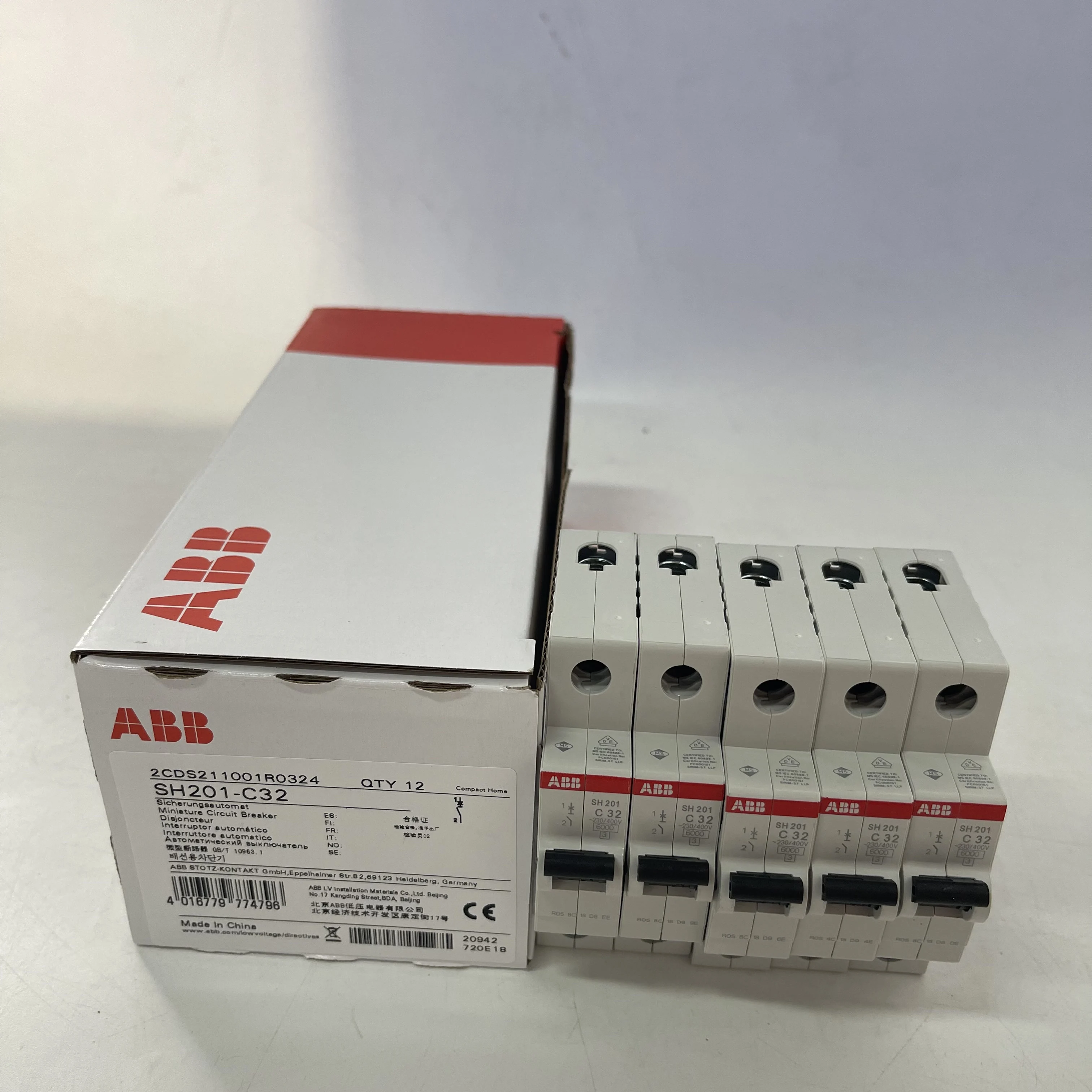 ABB Miniature Circuit Breaker SH201-C32 ABB Miniature Circuit Breaker SH201-C32