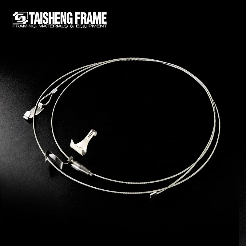 Металлический шнур с регулируемыми крючками для подвешивания фоторамки