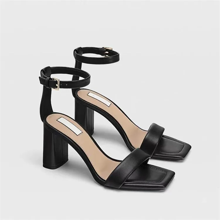 Amazon.com: MGEM Sandalias de boda para novia verano Peep Toe tacón bajo  Rhinestone satén correa de tobillo noche fiesta Prom sandalias, negro, 5 :  Ropa, Zapatos y Joyería