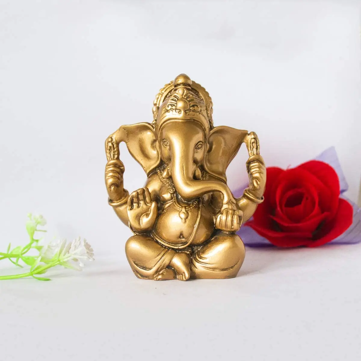 Source Handmade polyresin Ganesh Statue Hindu Ganesha Seated On A ...