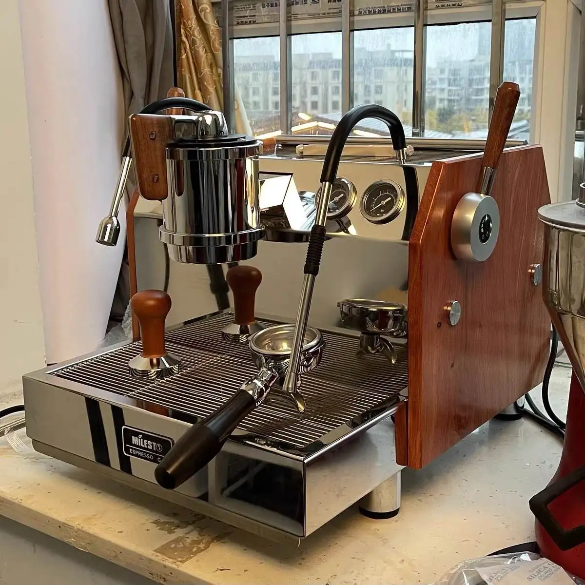 MILESTO EM-40 Semi-Automatic Commercial Espresso Machine - Perfect