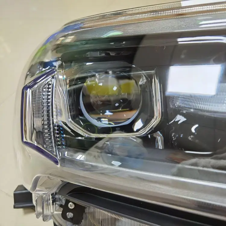 High Quality Rocco LED DRL Headlamp Headlight Assemble for Toyota Hilux 2020 2021