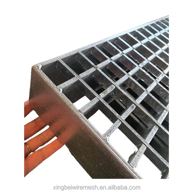 Xingbei Automatic Cleaning Steel Paddle Grating Honeycomb Anti-Rust Serrated Steel Deck Grating Made Carbon Steel Trench Drain