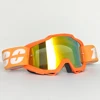 Lunettes rouges à monture orange