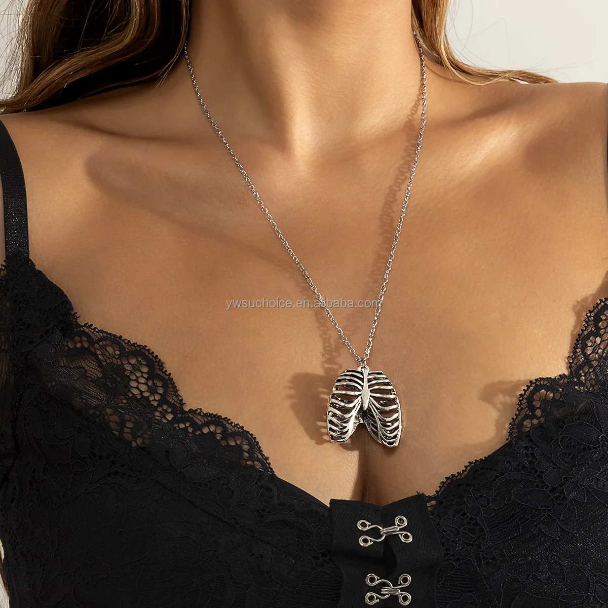 SUXUAN Jewelry Factory Anatomical Skeleton Rib Cage Necklace Zombie Horror Goth Gothic Victorian Spooky Halloween Jewelry