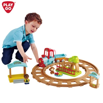 Playgo ZOO RIDE ADVENTURE Cartoon Car Track and Train Toys with Animals and Railways Unisex