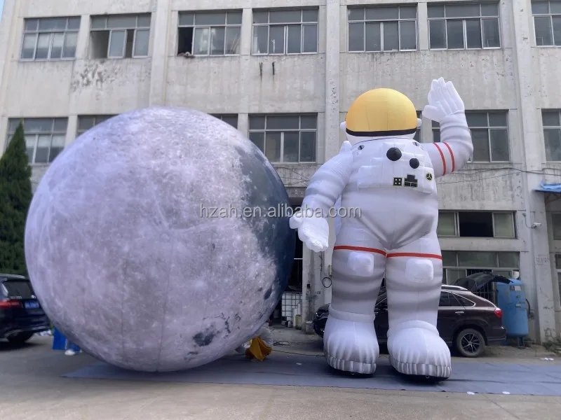Spaceman Santa Inflatable Customized Size Inflatable Astronaut Inflatable Spaceman for Event ...