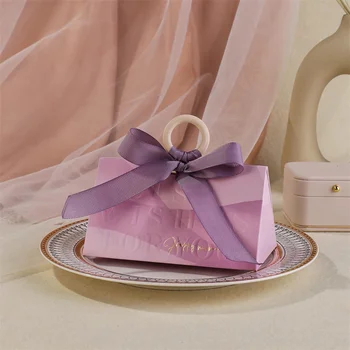 Champagne Gold Bow Triangle wedding candy box Beige Wedding Gift Boxes Chocolate Treat Gift wedding candy gift box for guest