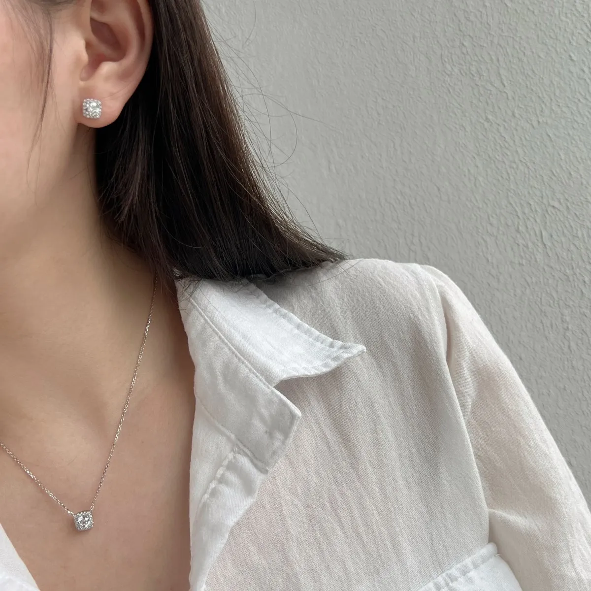KAKODIY 925 Sterling Silver Cubic Zirconia Square Necklace Niche High End Personalized Cubic Zirconia Chain Necklace for Women detail 5