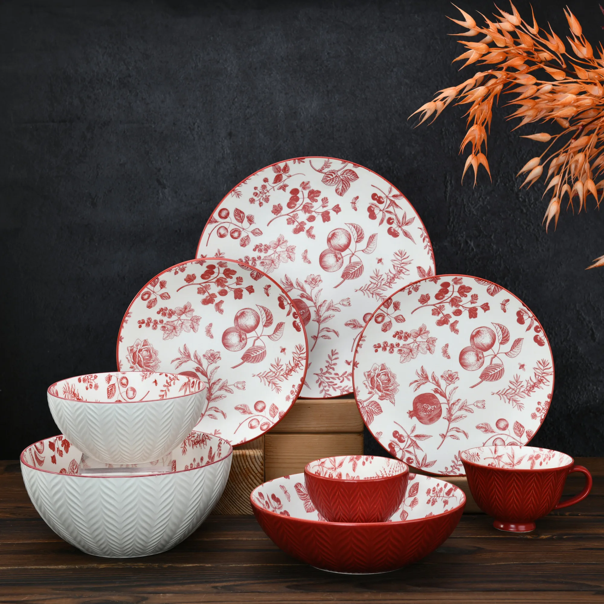 24pcs Vintage Red Floral Design Ceramic Dinner Sets From China Elegant  Plate Set for Dinnerware