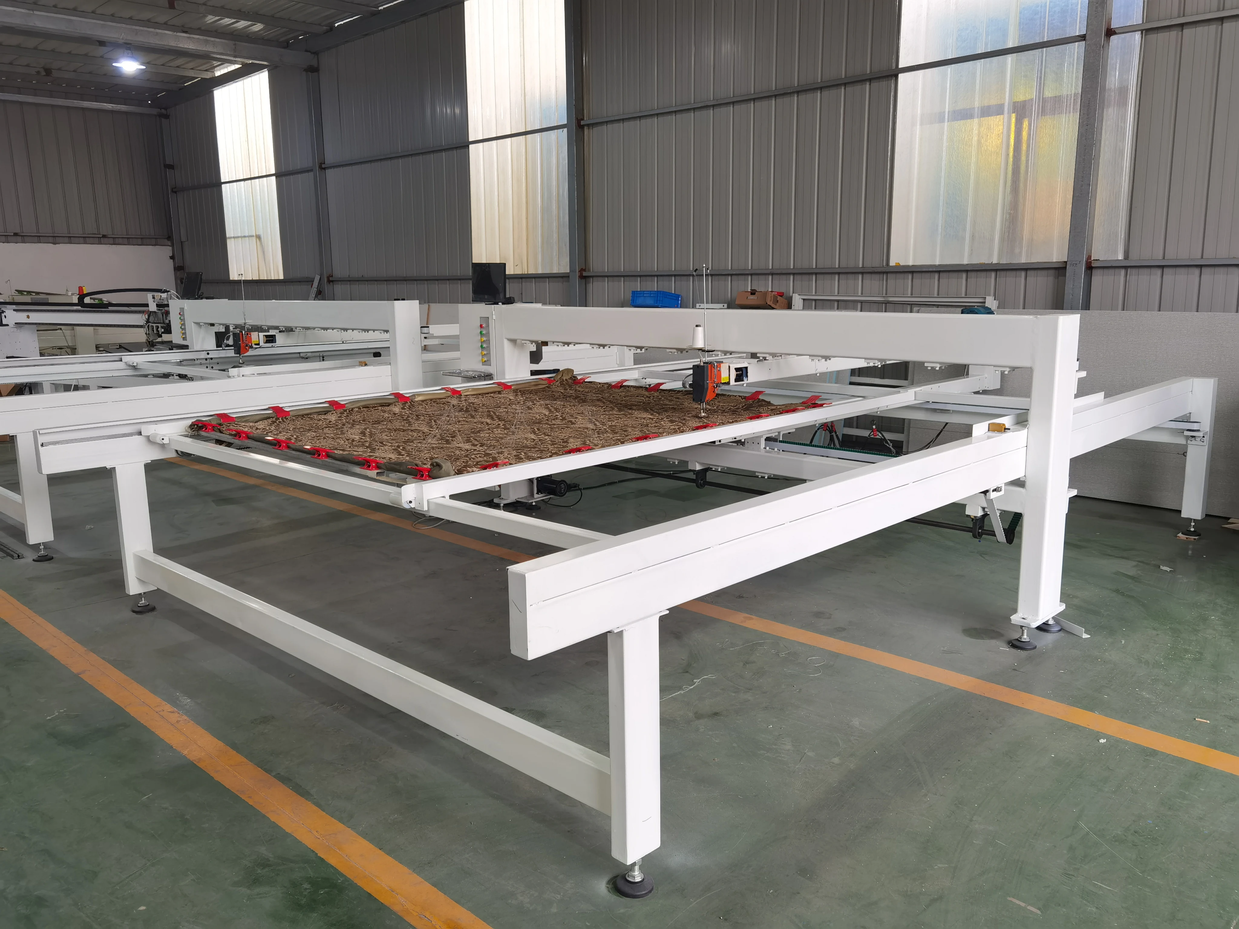 Высококачественная стеганая машина для одеял с длинной ручкой и одной иглой матрасов швейная стеганых