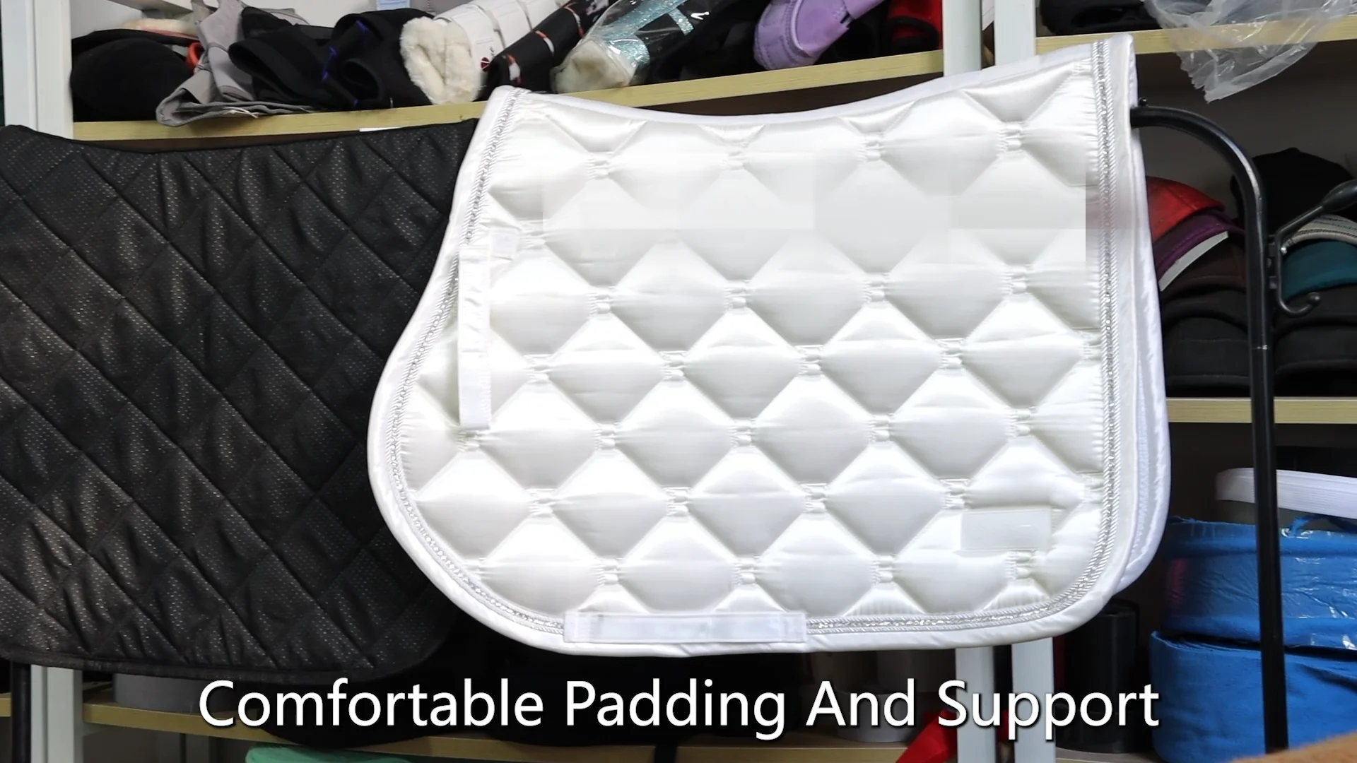 Matchy Saddle Pad Sets For Matching Equestrian Racing Show Dressage