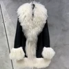 Pelle nera con pelliccia beige