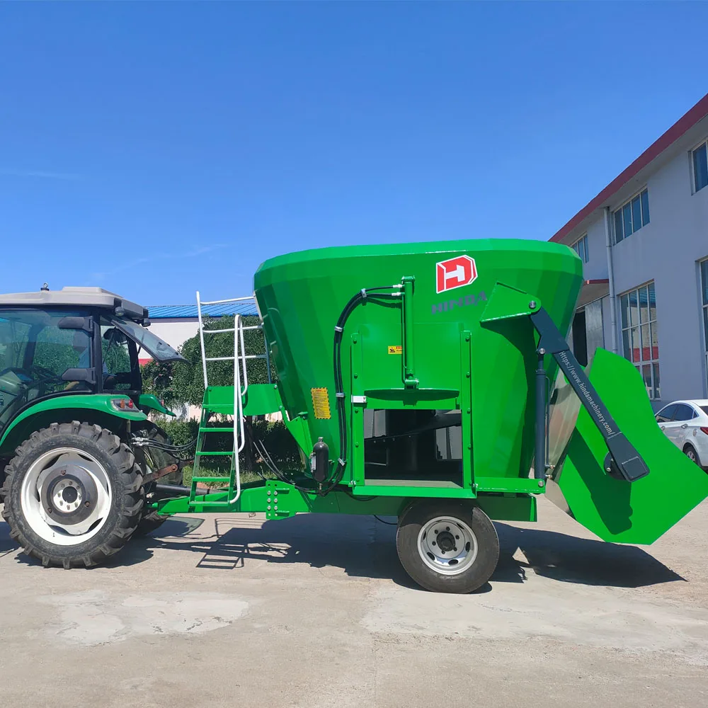 HINDA Factory Price Tractor Type Cattle Feed Mixer Dairy Farm Equipment TMR Feed Mixer