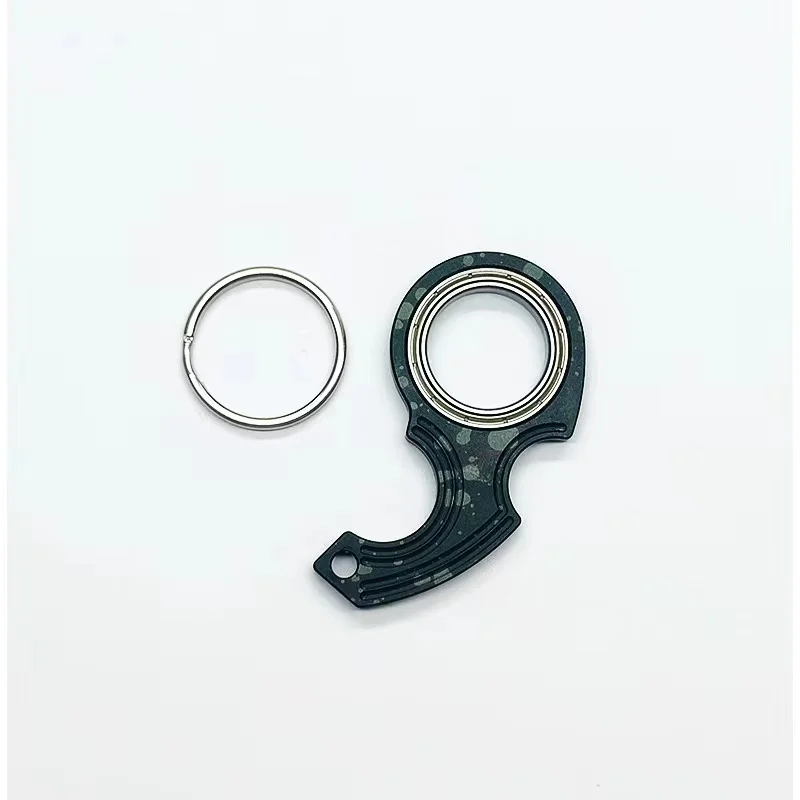 Creative Keychain Fidget Spinner Anxiety Stress Relief Toys Revolve Cool Keyring Relieving Boredom ADHD Gift Karambit Spinner