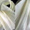 สีเหลืองอ่อน (ยืดตรงให้ได้ความยาวหนึ่งเมตร)