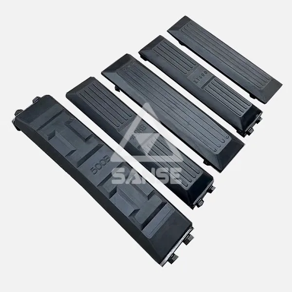 Hot Sale Pads Excavator Rubber Track Pad Shoe Steel Plate Sole For Construction Undercarriage Rubber(图2)