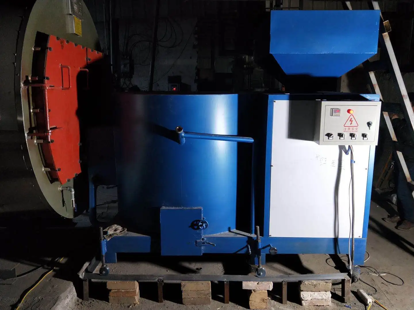 Заводская цена деревянные гранулы стружки горелка для газификации биомассы