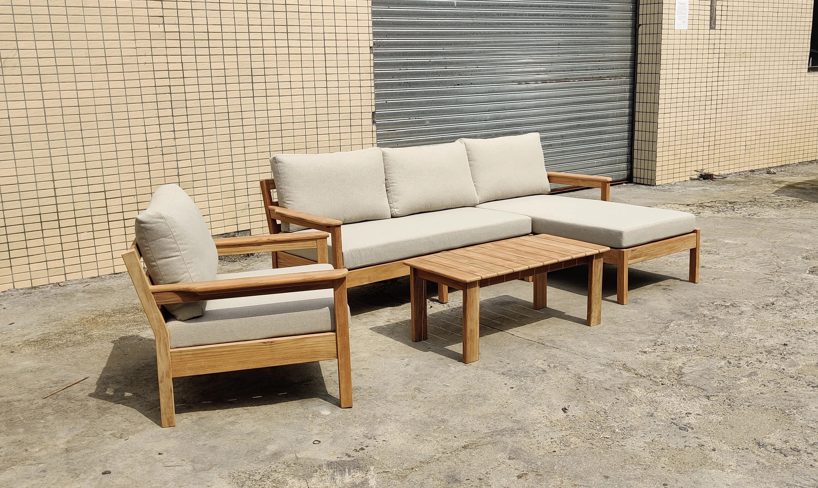 Modern Garden Furniture Designer Chair Waterproof Sofa