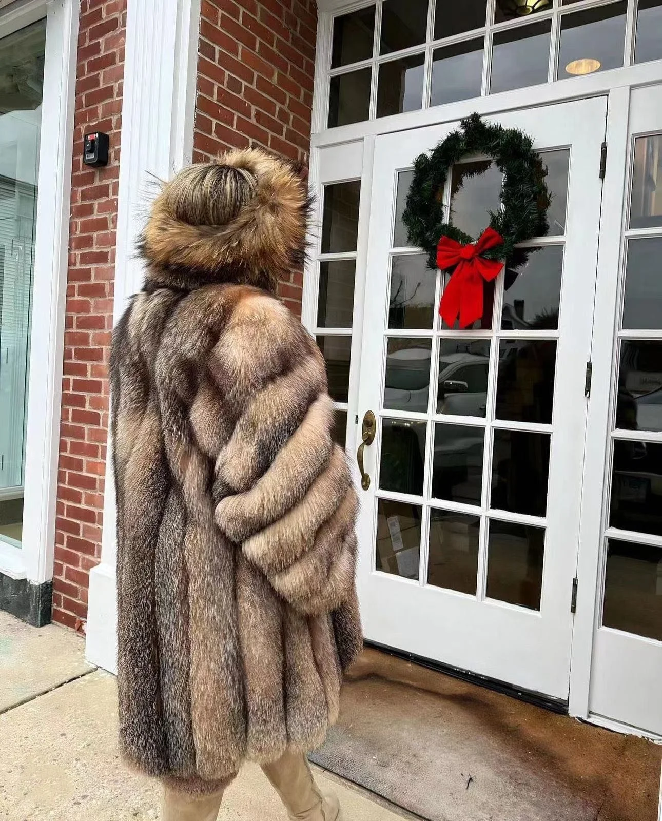 Shop Our Hot Selling Warm Luxury Fluffy Real Fox Fur Coats