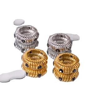 18K Gold Stainless Steel Trendy Earrings Chunky Waterproof Geometric Black Heart CZ Inlaid Black Zircon Bread Pattern Ear Clip