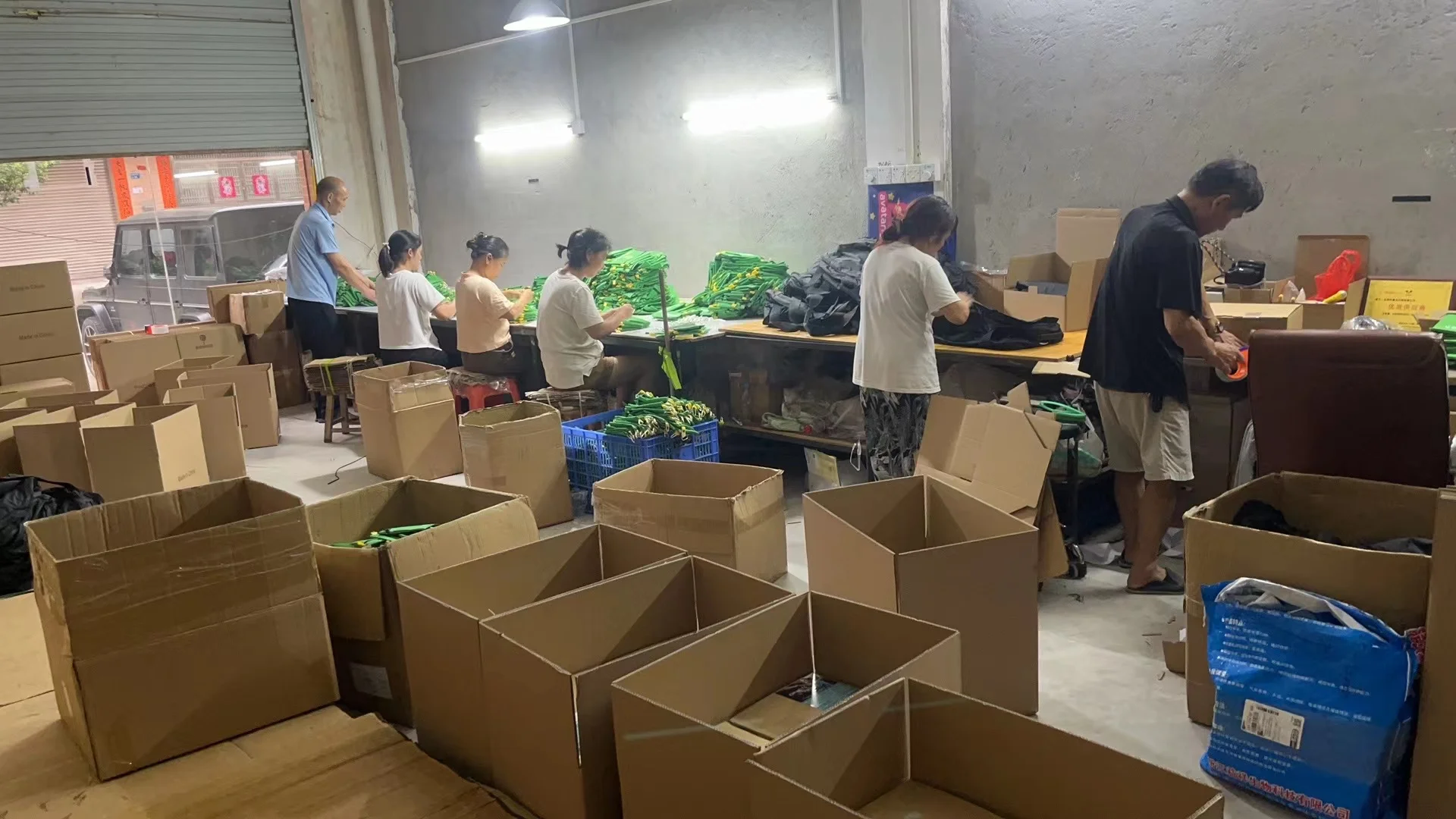 Dongguan Dirk Bags Co., Ltd. 2