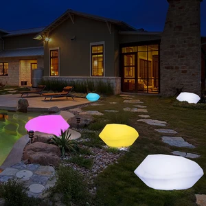 16-Color LED Diamond-shaped Lamp with Remote Control Smart Plastic Garden Lights