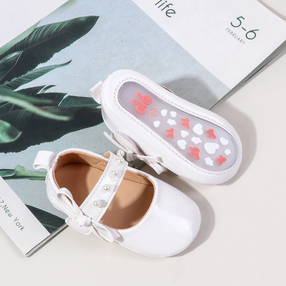 2025 Wholesale Beautiful Butterfly Design Solid Leather Princess Girls Shoes for Babies 0-12 Months factory