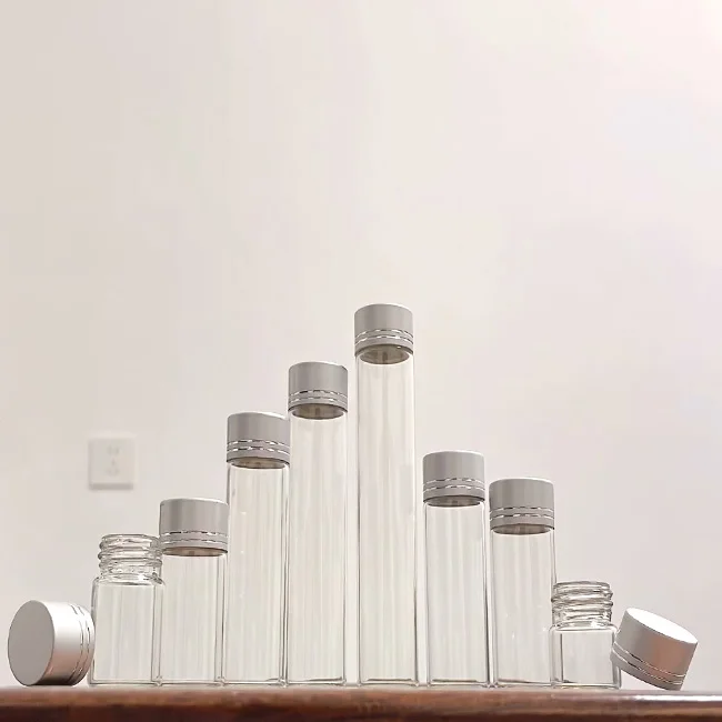 Wholesale Transparent 10ml 15ml  Mini Glass Test Tube Vials Packaging Bottles for Food Tea Storage With Silver Metal Screw Cap