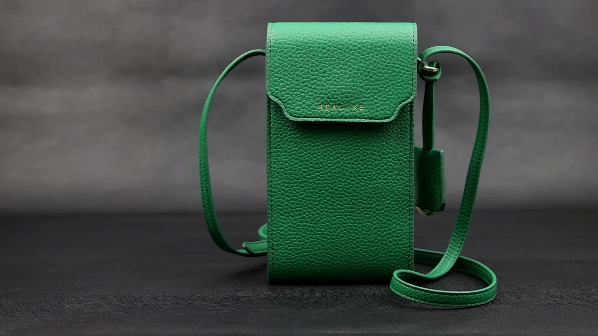 Kwmobile Synthetic Paper Phone Pouch Size XXL - 7" - Universal Cell