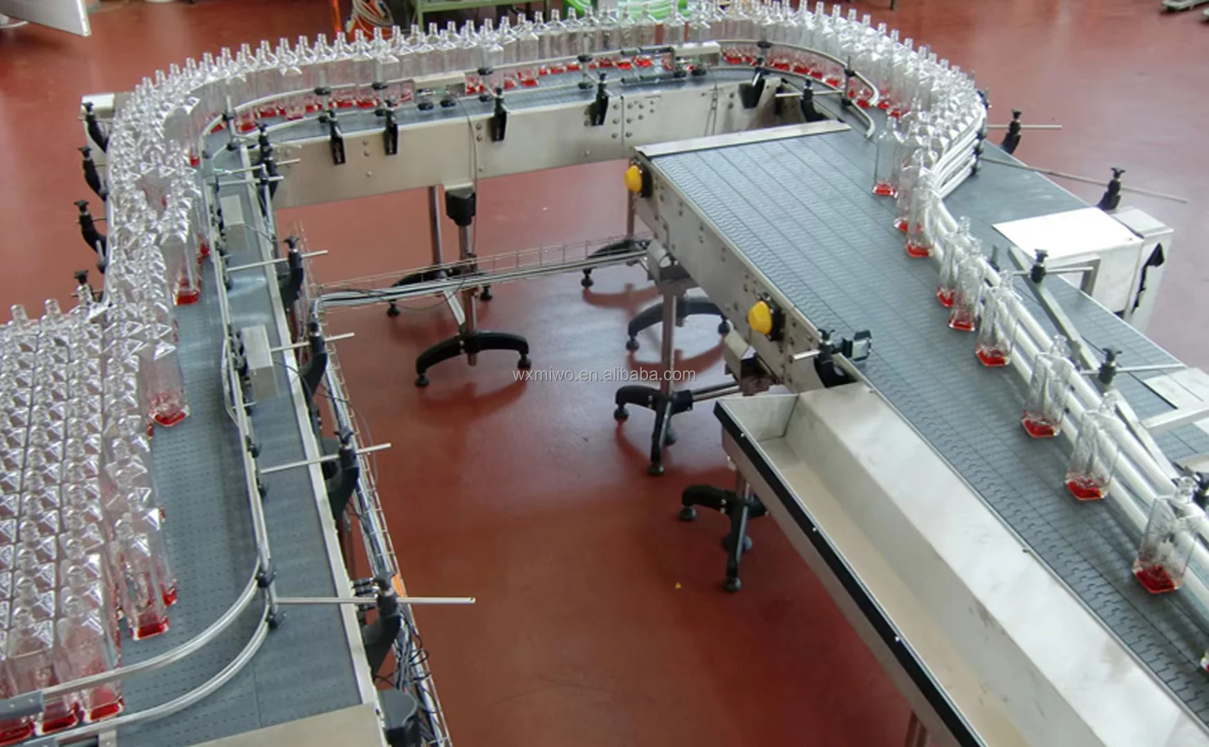 90 Degree Circular Conveyor Belt - MIWO Conveyor Solutions