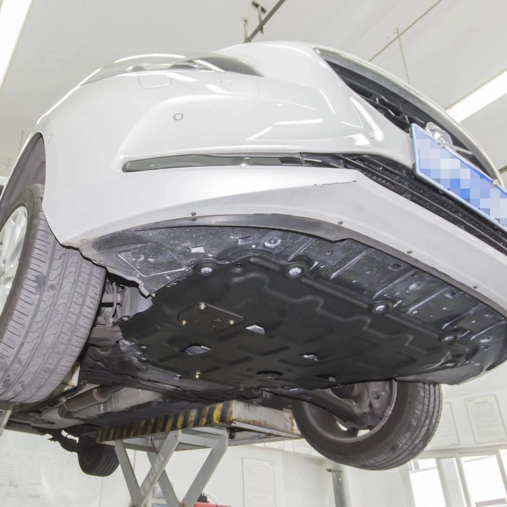 Крышка двигателя JUNXI привлекательная противоскользящая пластина защита коробки передач подходит для VOLVO V40 13-14 лет