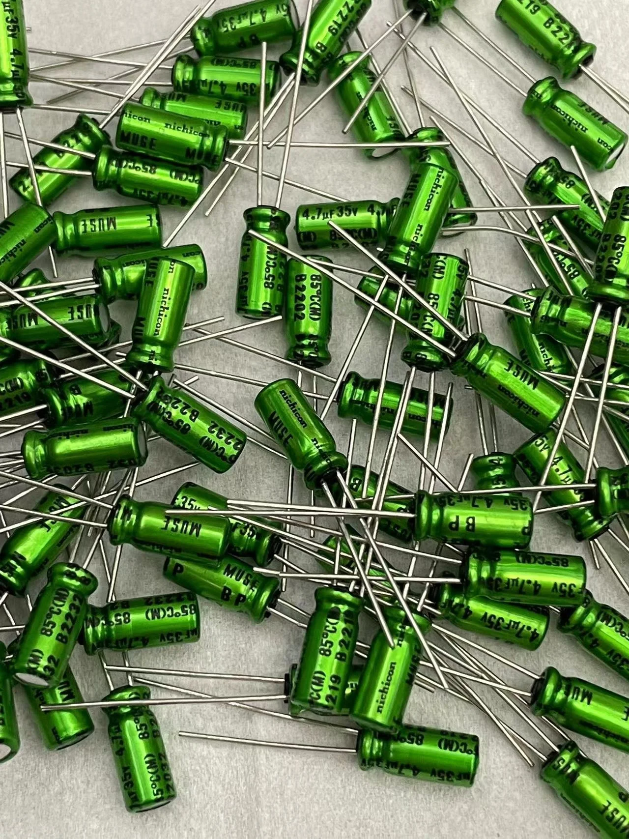 Condensatori Hi-Fi Bipolari Non Polari, Compatibili Con Nichicon Muse BP ES (Bi), 50 V 0,1 UF, 2 Pezzi - Foto 2