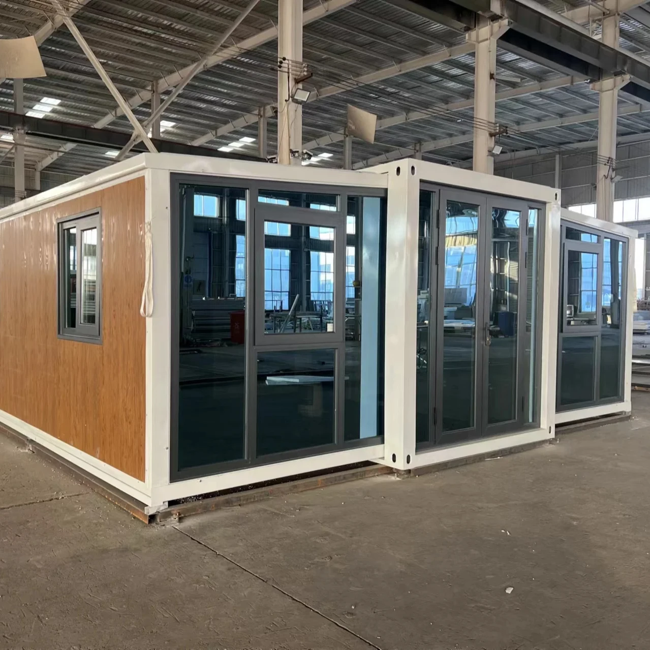 Водонепроницаемый контейнерный дом 40 футов расширяемый 40-футовый передвижной караван переносные дома 2 спальни 4 Контейнер для