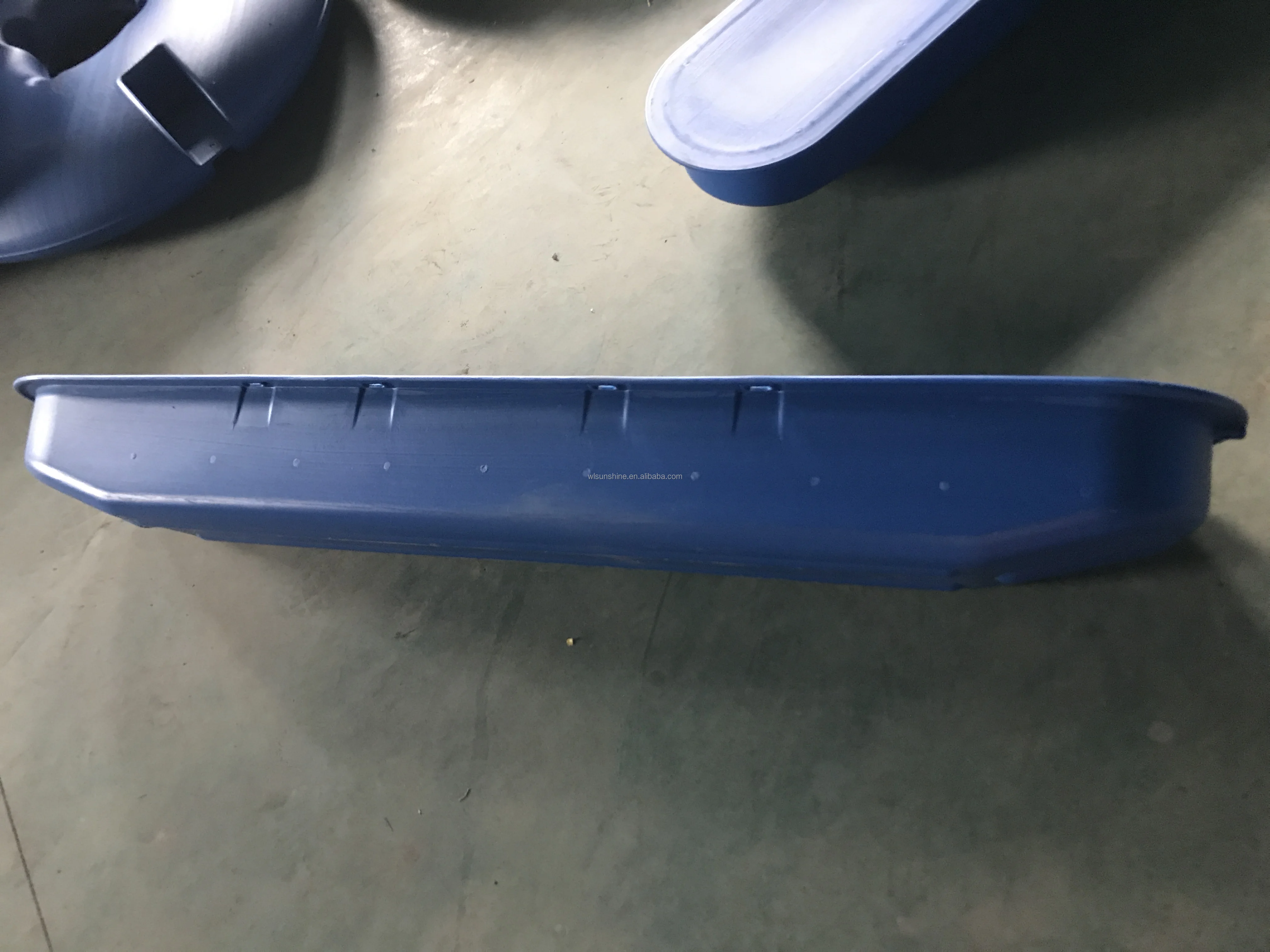 Best Quality 100% New HDPE 175 cm Plastic Float Boat Easy Operation Efficient Shrimp Fish Pond