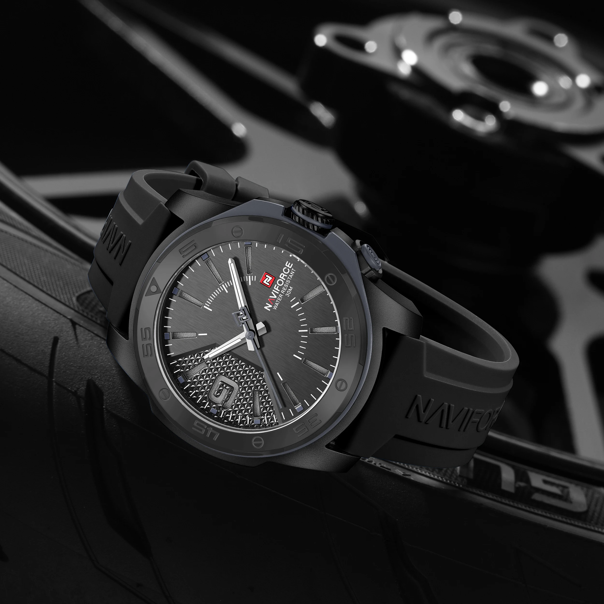 NAVIFORCE NF7112 Original Quartz Watch for Men Simple Silicone Strap 3Bar Waterproof Luminous Watches