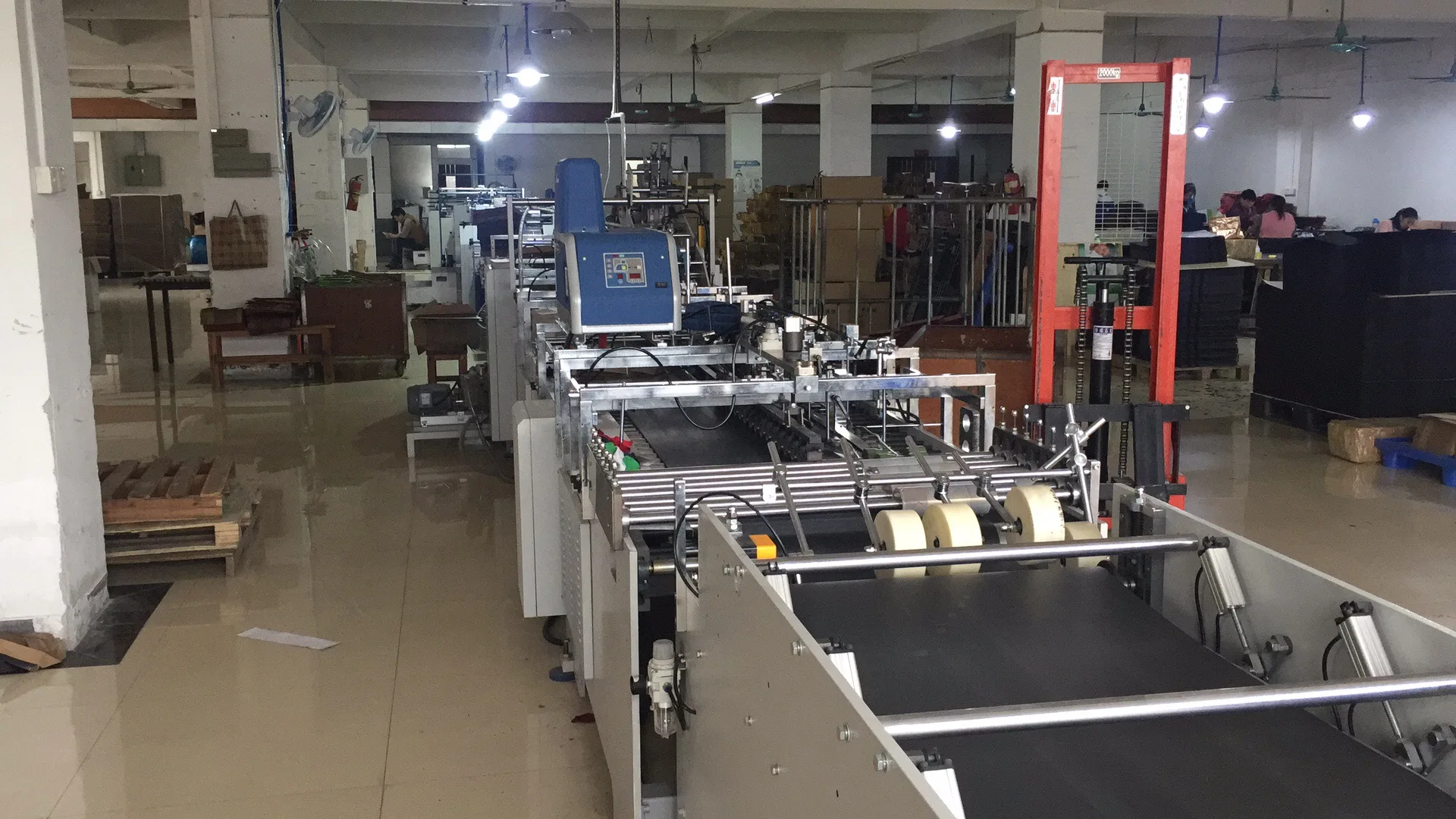 Guangzhou Xiangtengyun Paper & Plastic Products Co., Ltd.